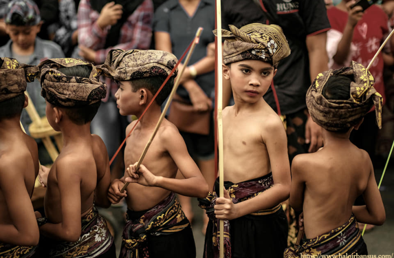 Keberagaman Suku Bali yang Terkenal